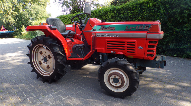 Kubota L1-185
